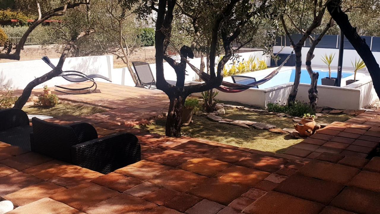 House Oliva With Private Pool And Large Garden Villa Stari Grad  Bagian luar foto