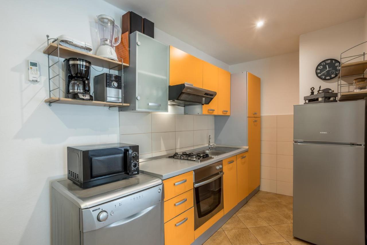 House Oliva With Private Pool And Large Garden Villa Stari Grad  Bagian luar foto